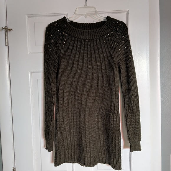 Mossimo sweater - Picture 1 of 6